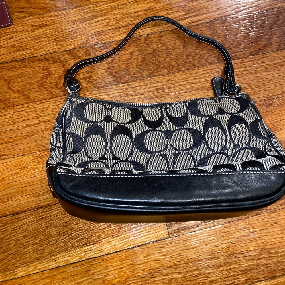G25-6094 COACH mini bag in dark brown signature canvas